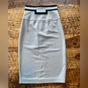 Black Halo high waisted pencil skirt, sz 0, gray & black in very good condition